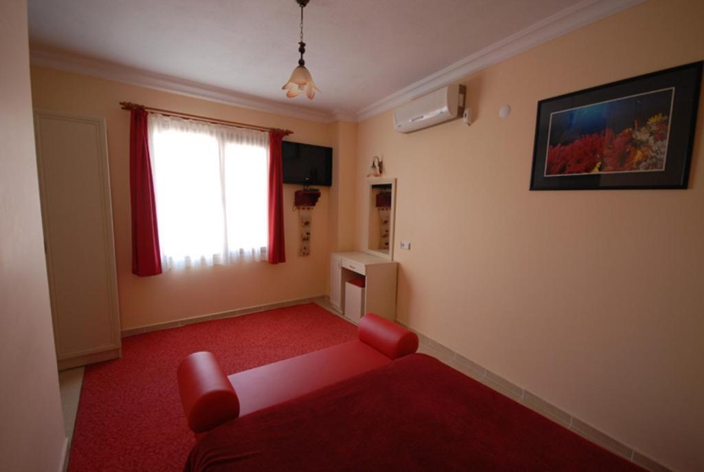 Sualti Hotel Ayvalı Rum bild
